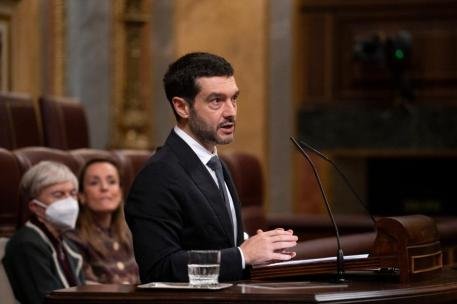 Representantes institucionales durante la aprobación en el Congreso de la reforma de dependencia y discapacidad