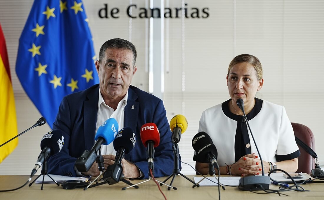 Representantes del Gobierno de Canarias durante una comparecencia sobre el sistema de dependencia