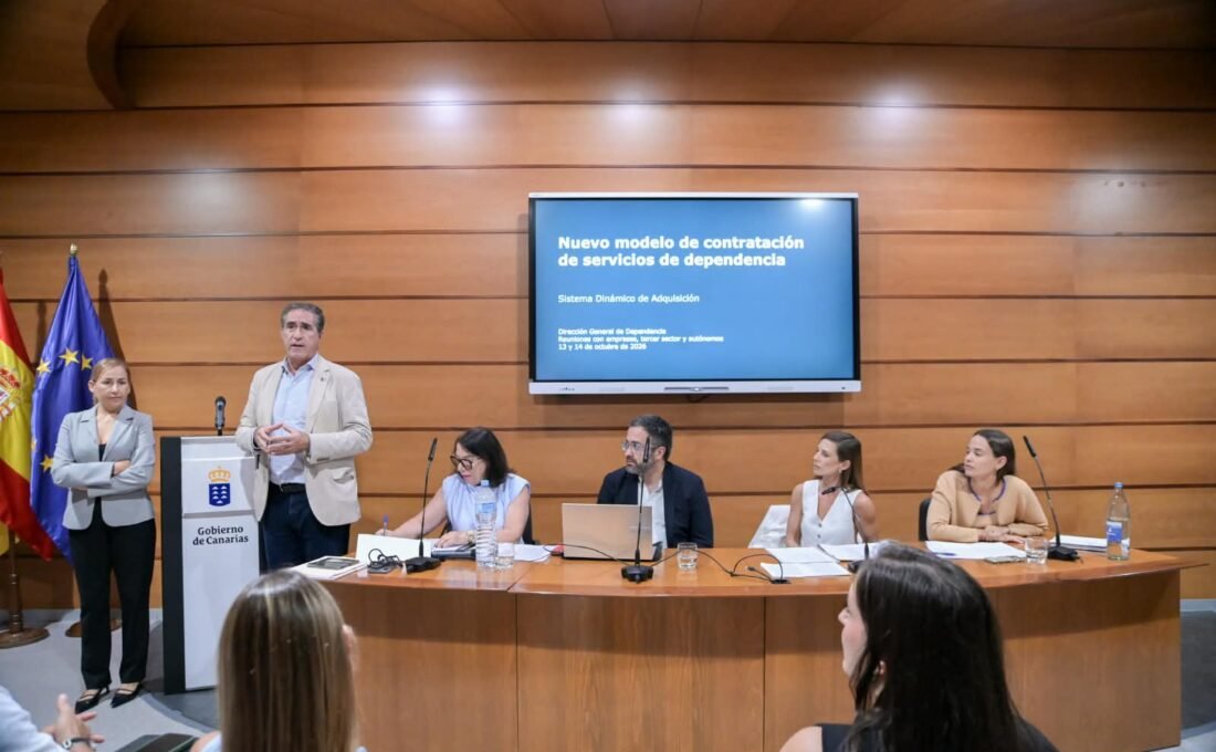 Presentación del nuevo modelo de contratación de servicios de dependencia en Tenerife, el 14 de octubre de 2026
